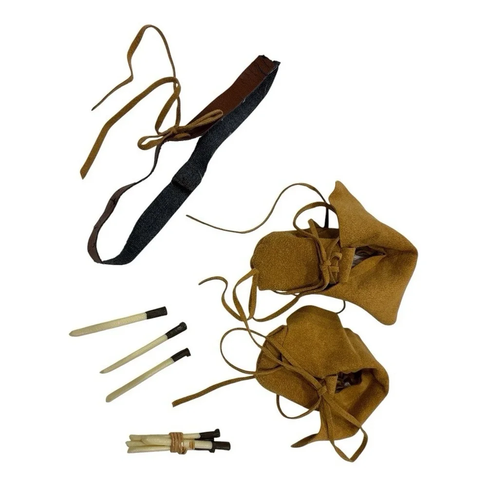 American Girl Kaya Retired Tepee Accessory Lot Bedroll Campfire Fur Mats + MORE